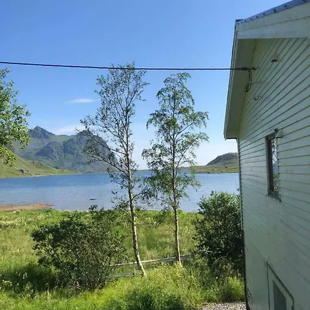 Seafront House In Fjord In The Middle Of Lofoten Valberg